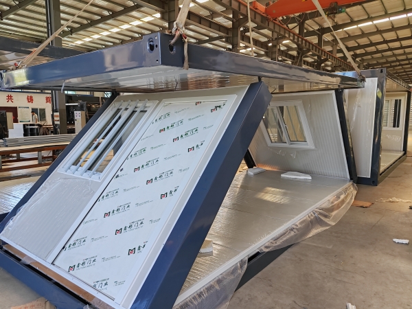 Z Type Foldable Prefab Container